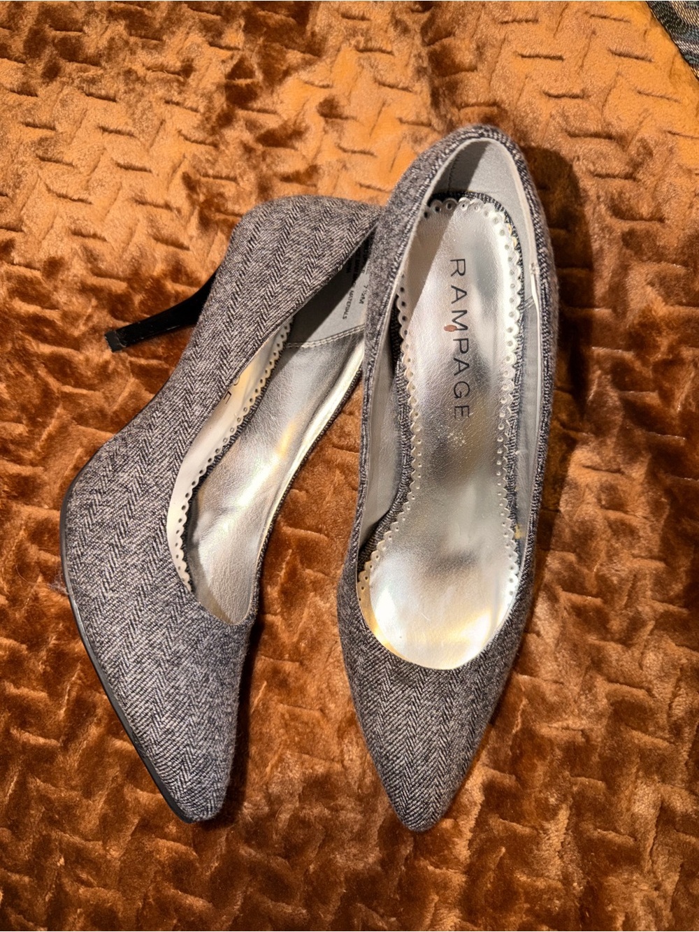 Rampage Gray Herringbone Pointed Toe Heels